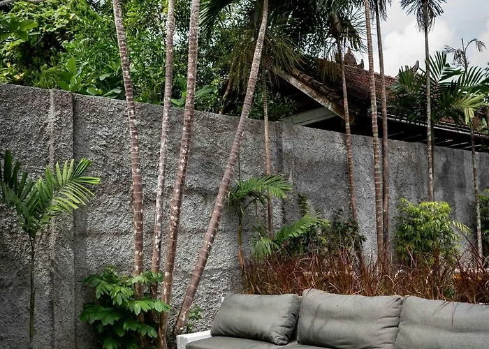 Melasti #2 2bdr With Yard & Pool Uluwatu